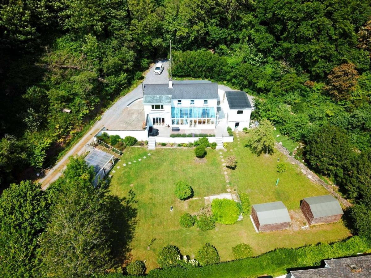 Gordy Hall -Sea Facing Welsh Cottage With Stunning Views Pendine Exterior photo