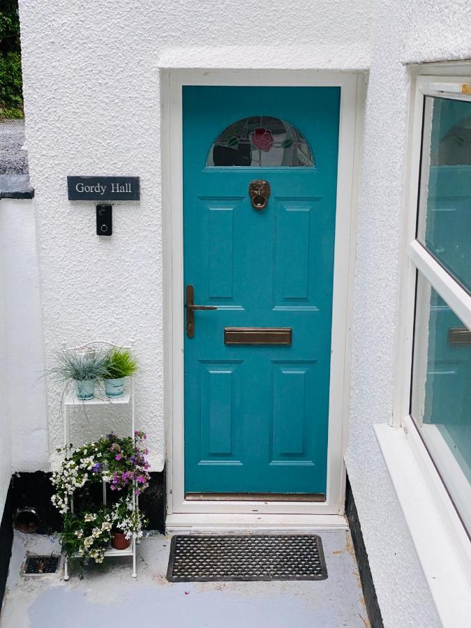 Gordy Hall -Sea Facing Welsh Cottage With Stunning Views Pendine Exterior photo